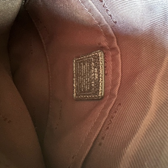 Coach pebble leather snap crossbody - Picture 7 of 13